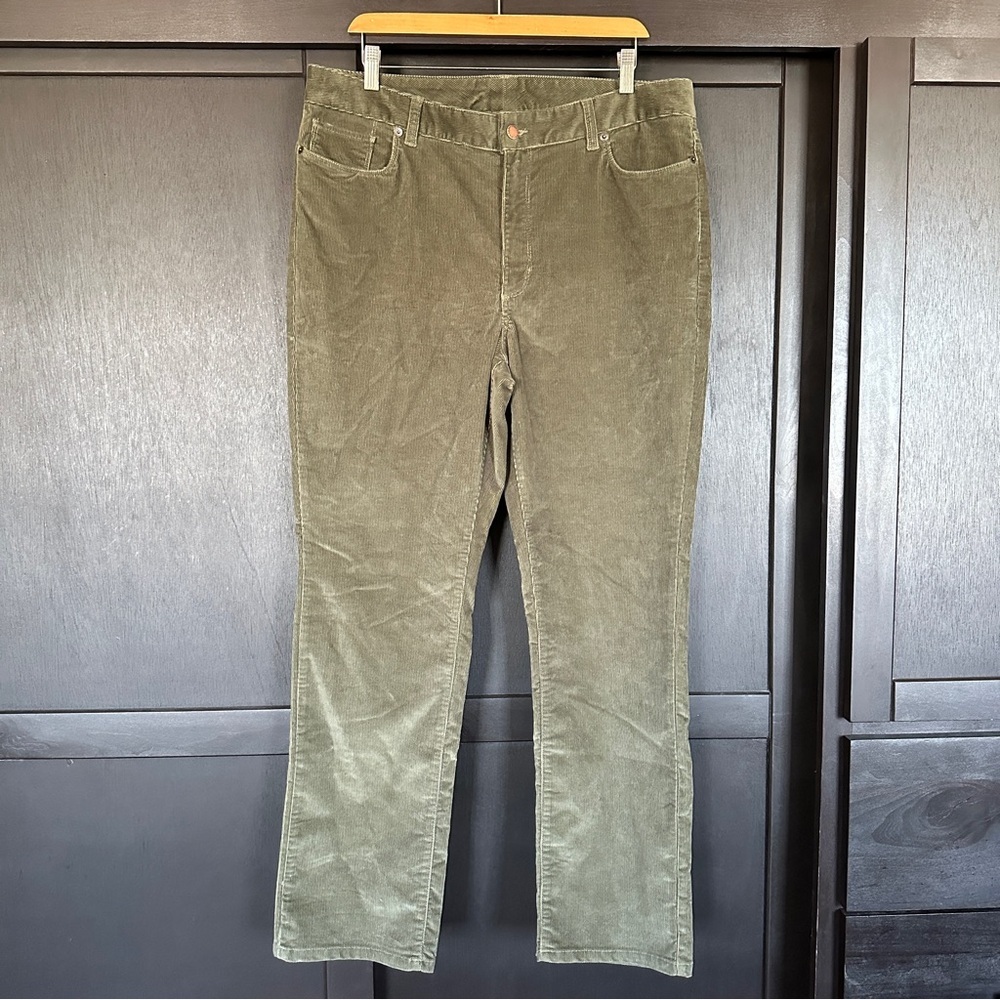 LL Bean Corduroy Pants Womens 16 Favorite Fit Olive Green